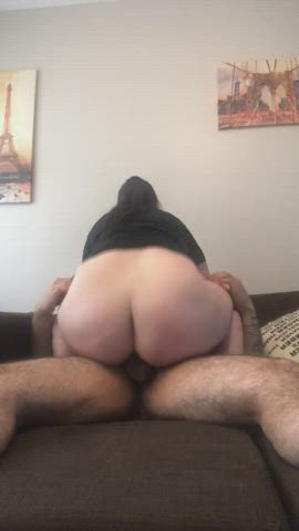 The Proper Way To Ride A Dick ;) - free porn video