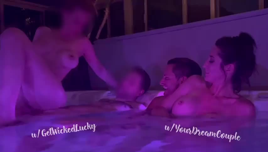 Watching your friends fuck right next to you is one of the most erotic things! - free porn video
