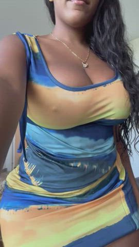 every day i wake up to play with my boobs - free porn video