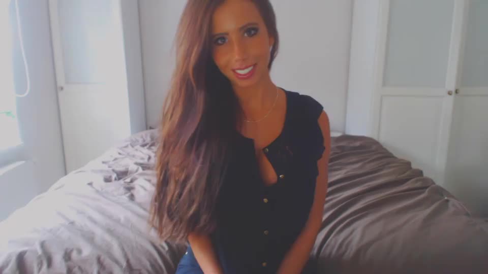 So are you an ass man, or breast man? - free porn video