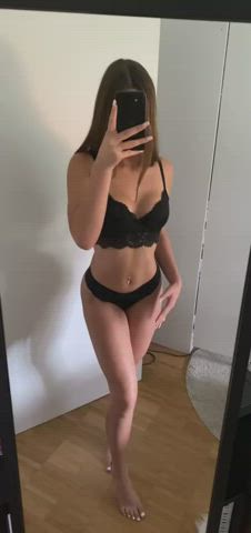 heii to my tennis coach hehe;) he told me he uses reddit for cryptostuff but i don't think so hahah...😌if you see this let's go to the locker room together tomorrow😅😈​ - free porn video