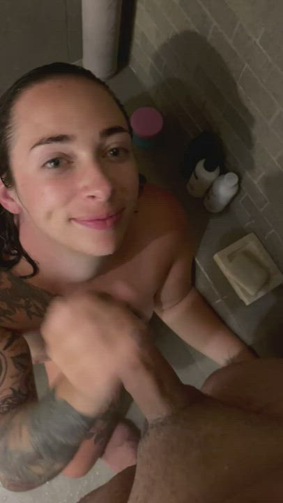 She wanted my cum on her face - free porn video