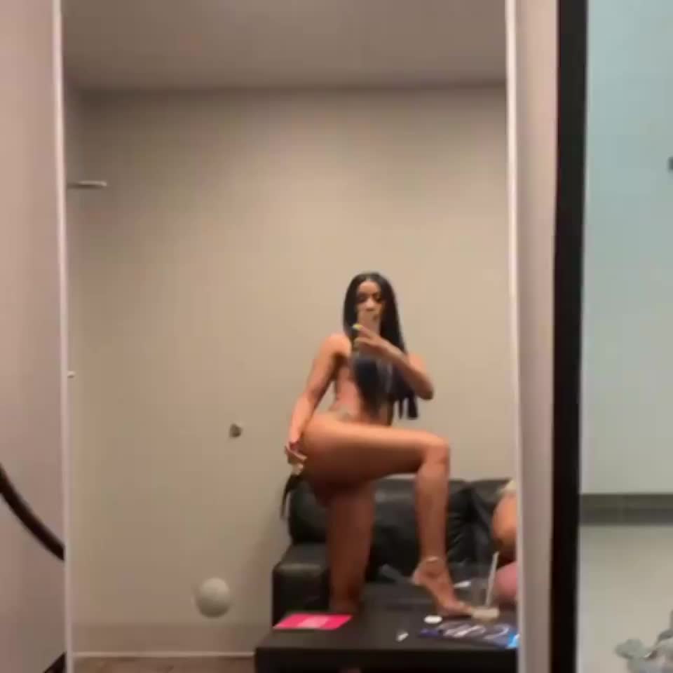 Cardi B Strips Down On Instagram. - free porn video