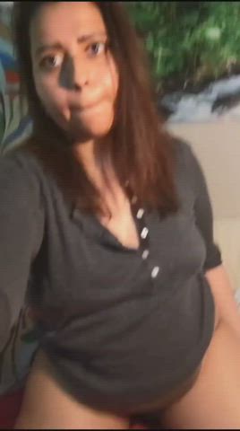 My muslim dad isn't proud of me being nude online but I wanna make you smile ;) - free porn video