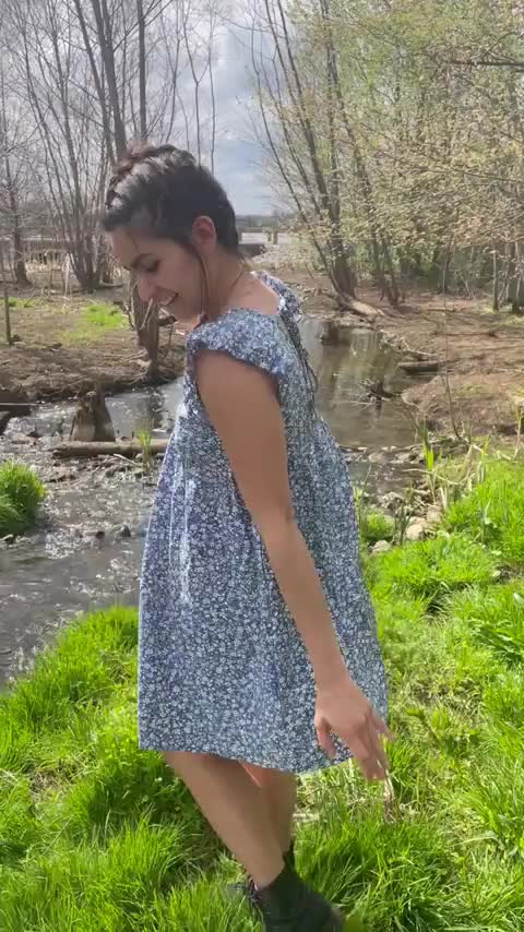I’ll show you my pussy whenever you want [gif] - free porn video