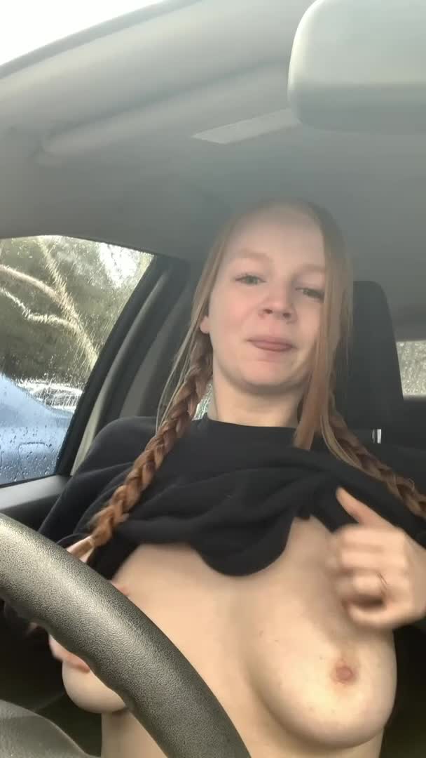 I get wet when there’s a risk of getting caught [GIF] - free porn video