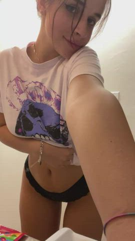 My 18 year old ass hasnt been beaten for a long time... Can you do this for me - free porn video