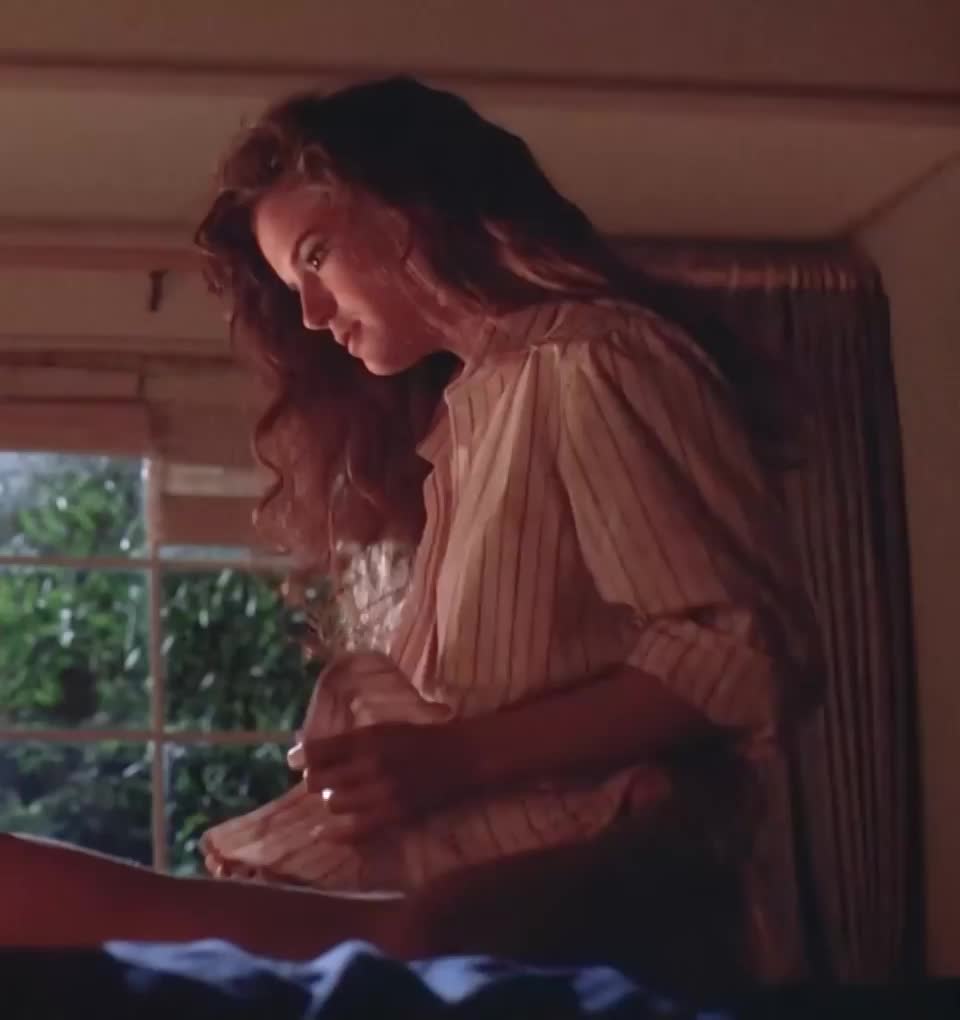 Kelly Preston - Spellbinder (1988) - free porn video