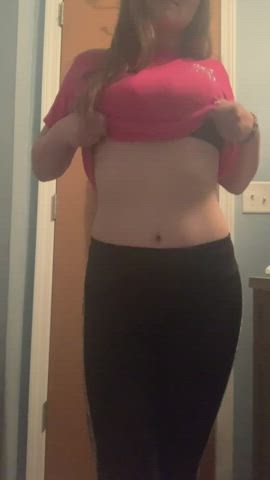 I hope at least one guy likes my body - free porn video