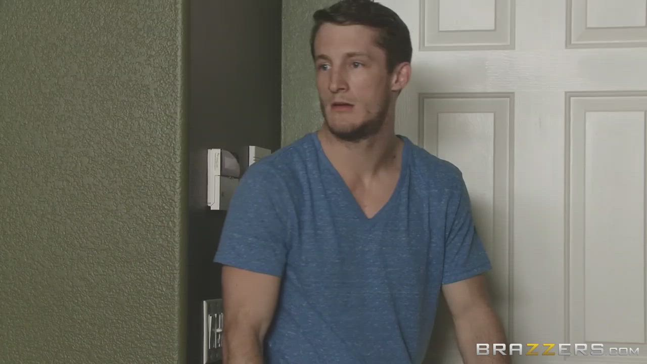 Sneaky Mom - free porn video