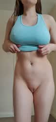 Decent tits being dropped - free porn video