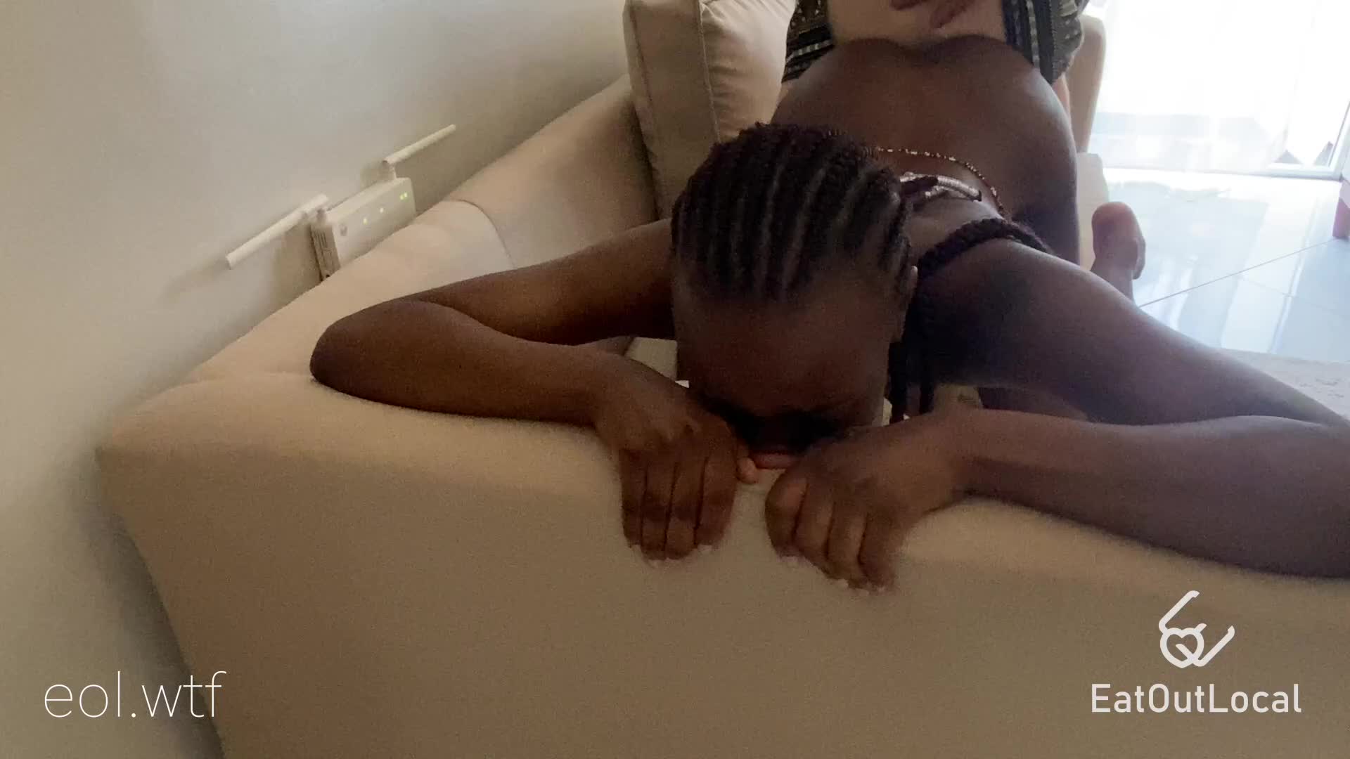 Might be a bit too much for this 19yo girl - free porn video