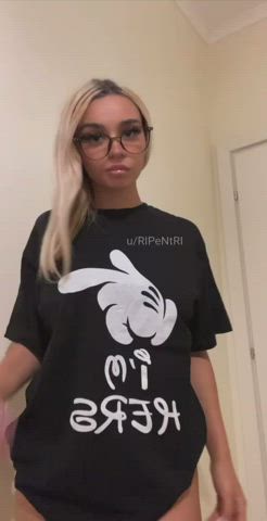 Hurry my parents are coming - free porn video