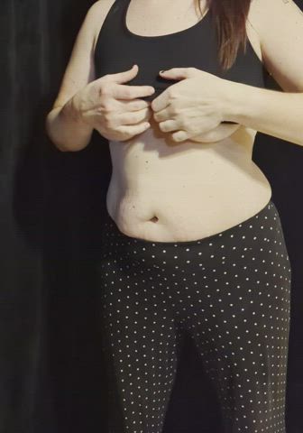 my mommy milkers have some bounce - free porn video
