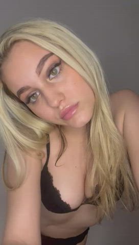 Raise ur hand if you’d fuck me - free porn video