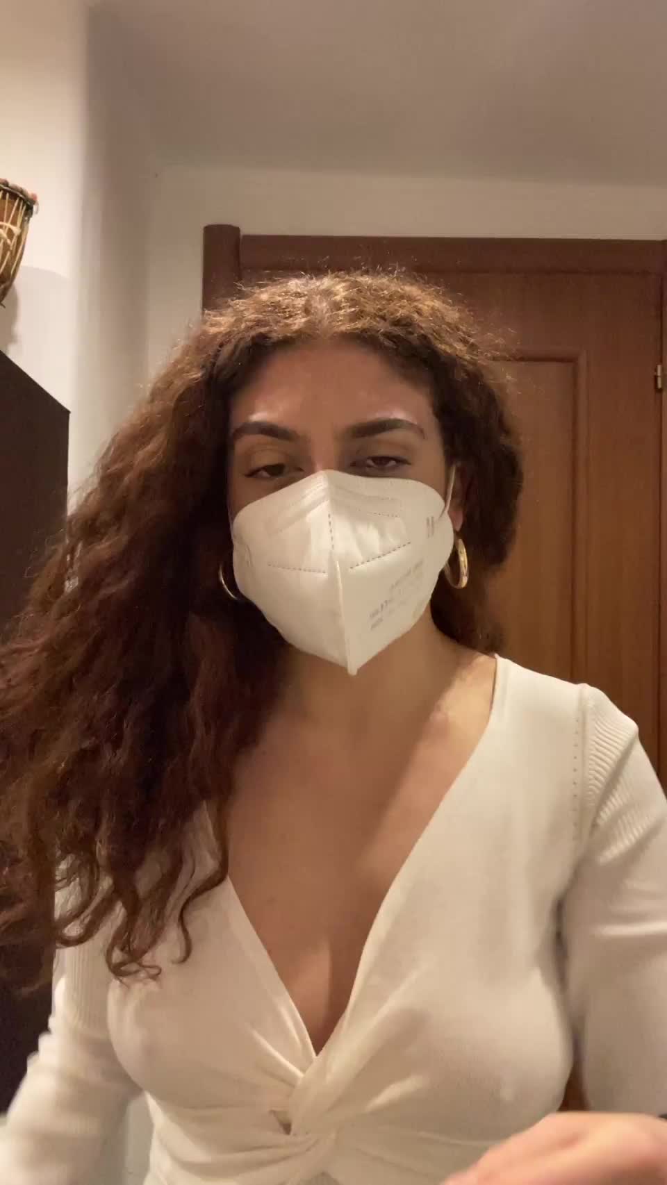 Wanna dump your load in a redhead ? 😏 - free porn video