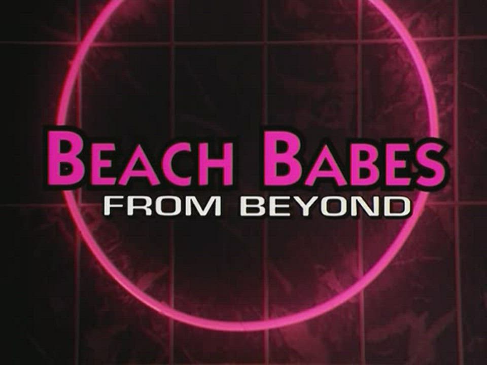 Sarah Bellomo - Beach Babes from Beyond (1993) - free porn video