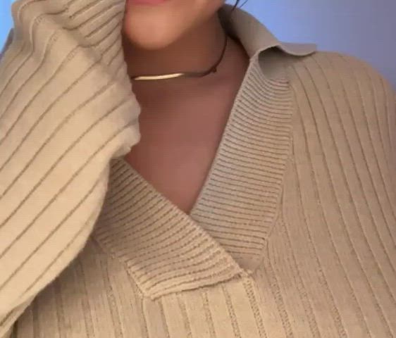 No bra today - free porn video