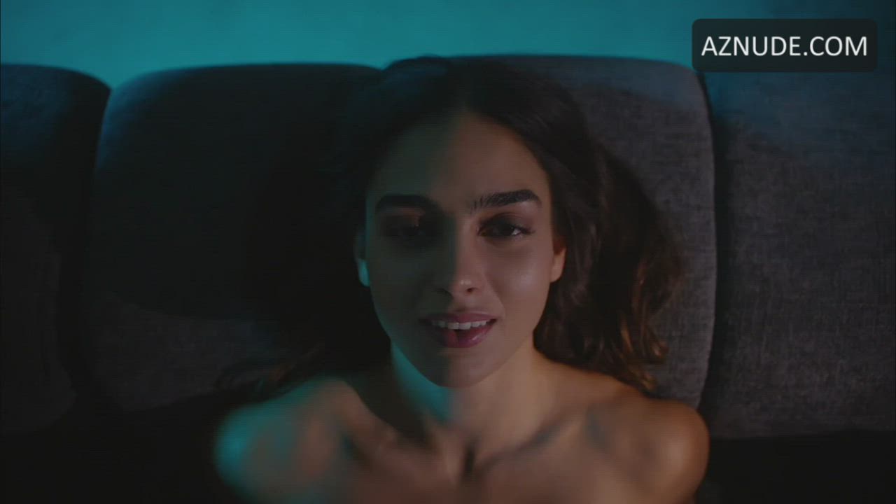 Melissa Barrera Getting her Pussy Eaten Out While Participating in a Orgy. - free porn video