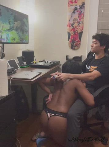 She loves pleasing me but I only have a few more squads to kill - free porn video