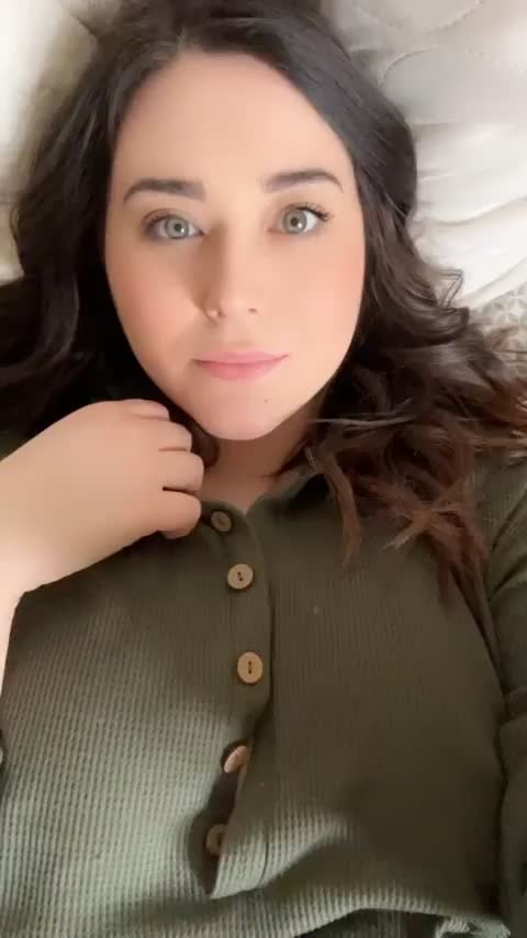Cover my sweet face in your goon juices - free porn video