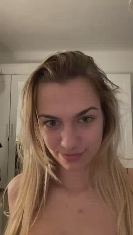 Little dance show for you😘 - free porn video
