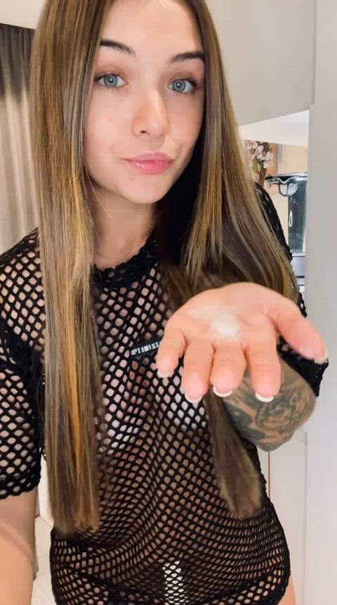 Should i remind u are my cuck ? taste it . Show me your love .Its still warm - free porn video