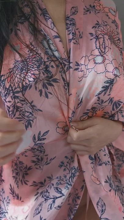 If I'm a cute enough flasher, will you forgive me? - free porn video