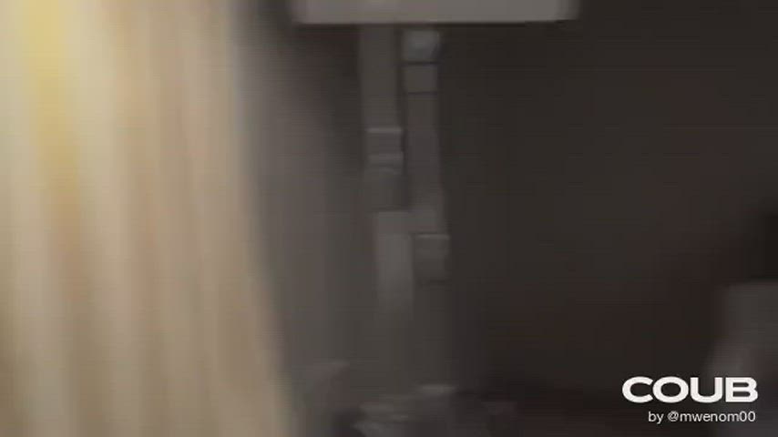 Who is this chick in this meme'd guitar scene? - free porn video