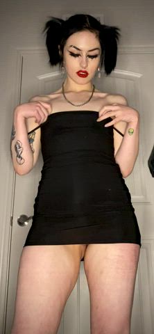 the tinier the better, right goon ? - free porn video