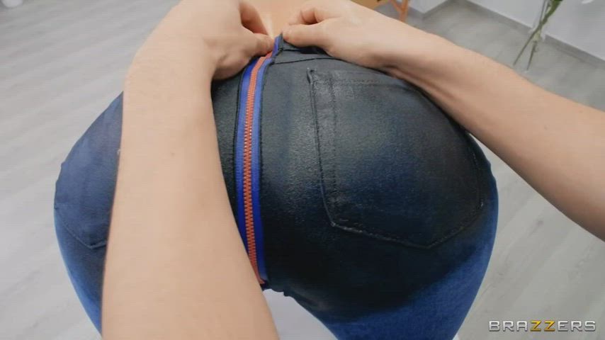 Massage And Oil My Jeans - free porn video
