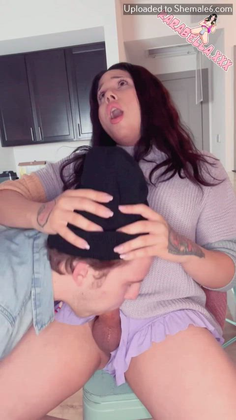 I want to suck her cock - free porn video