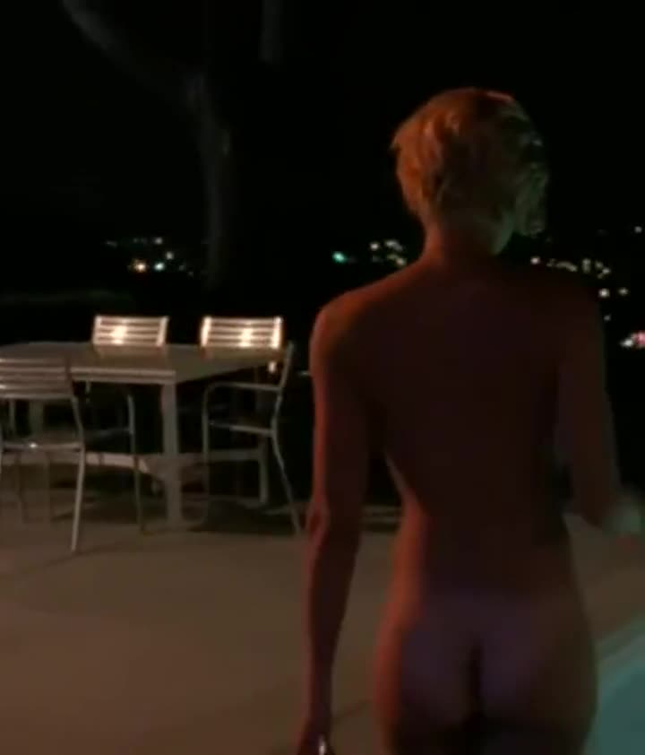 Brittany Daniels, Booty - free porn video