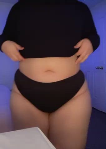 Come give them a squeeze - free porn video