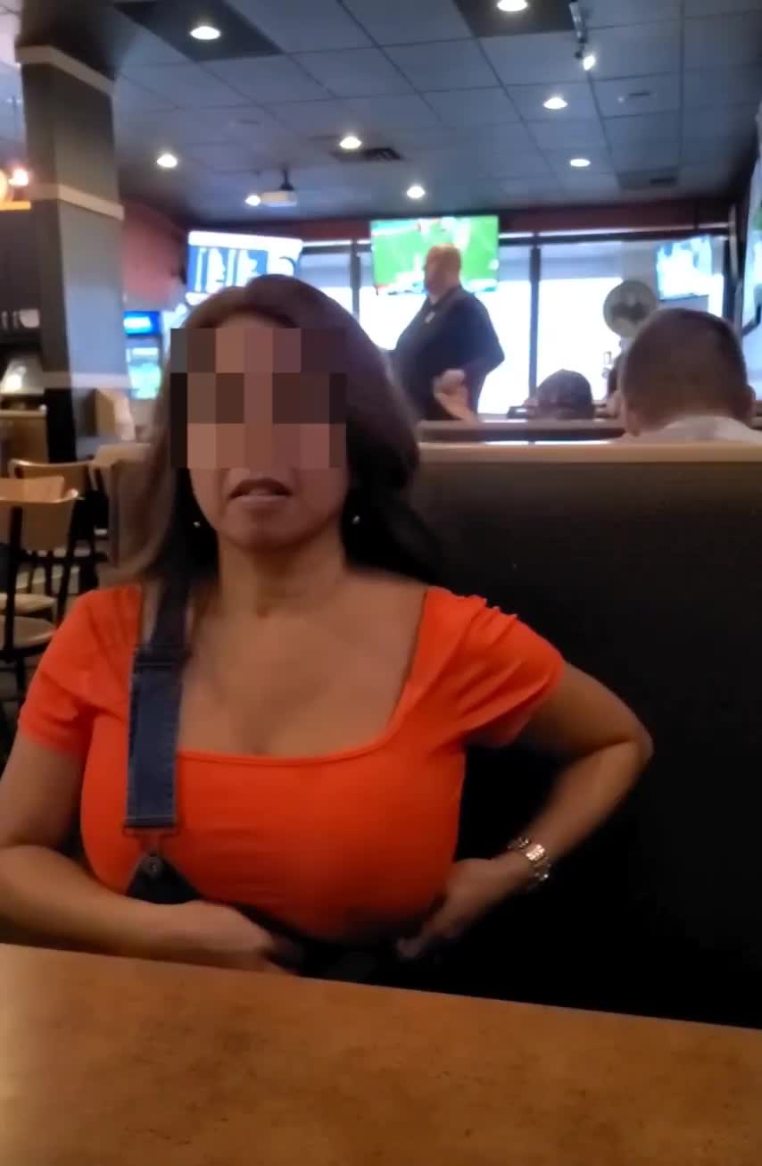 Cum to lunch with me for a good time - free porn video