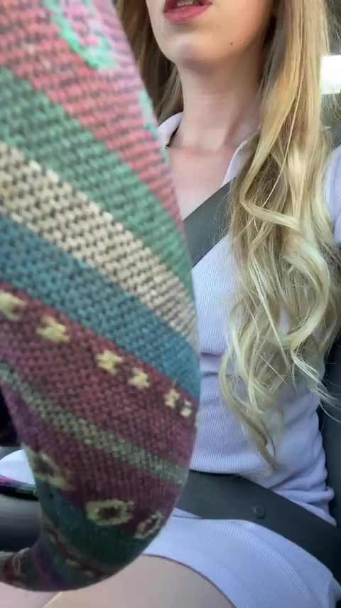 I’m not the best driver, but I’m always enjoying myself [gif] - free porn video