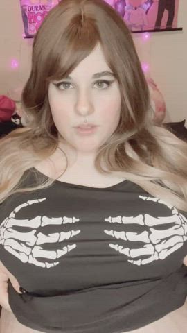 Chubby is the best plushie - free porn video