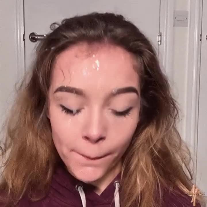 Kitty Cashew Looks Pleased - free porn video
