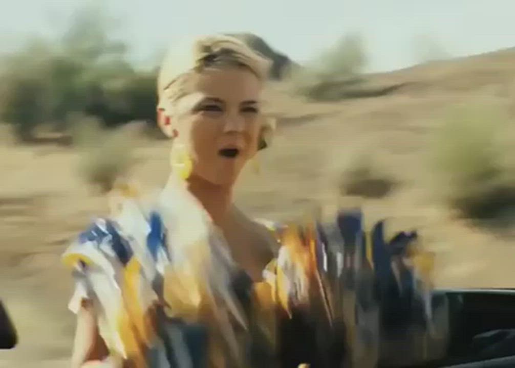 Ashlynn Brooke. Piranha 3D. 2010 - free porn video