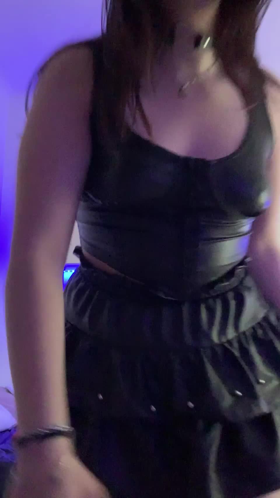 Do you like natural busty girls?🤭 - free porn video