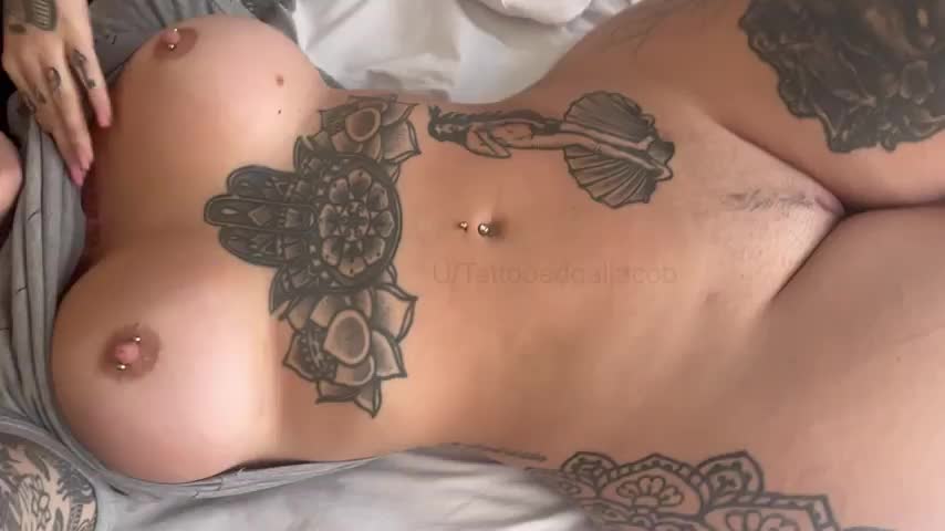 Can I wake you up to a morning blowjob? - free porn video