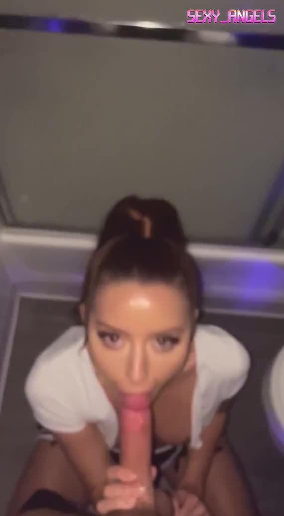 having fun at the birthday party - free porn video
