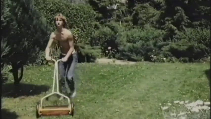 Horny German milf bangs the backyard boy - free porn video