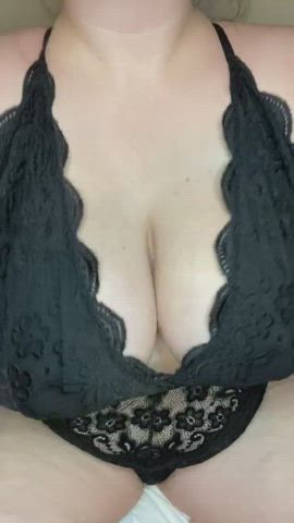 Come fuck these bouncy boobies - free porn video