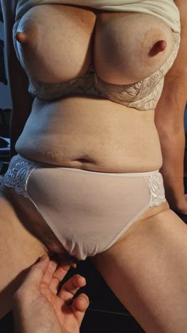 rub me the right way if you want your milf fantasies granted - free porn video