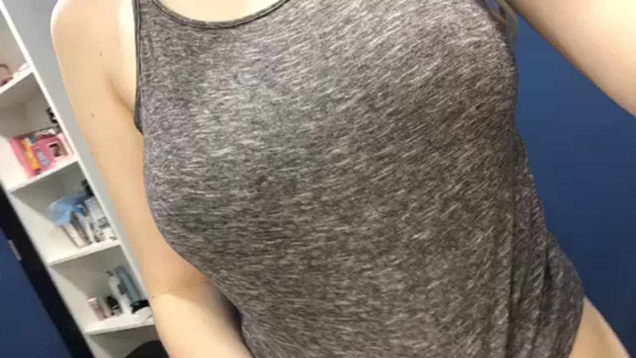 25[F4A ]Hit the up arrow this if you want to fuck me raw Snpcht: mianixr - free porn video