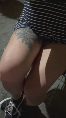 Blowjob in a public park - free porn video
