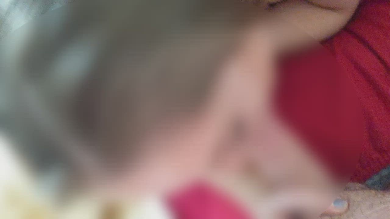 A blowjobs not cheating, right? 😝 - free porn video
