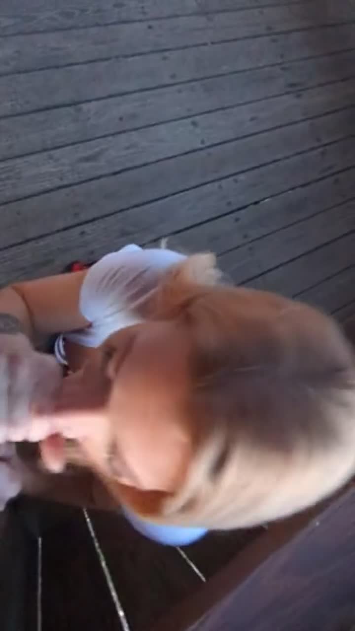 public blowjob with facial (OC) - free porn video