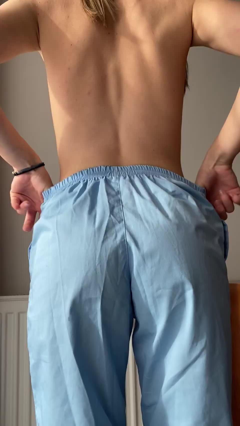When the shy nurse flash her ass - free porn video
